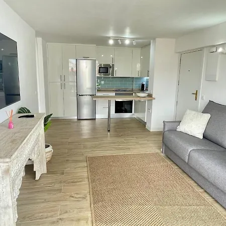 Apartment Style & Sea Freewifi *